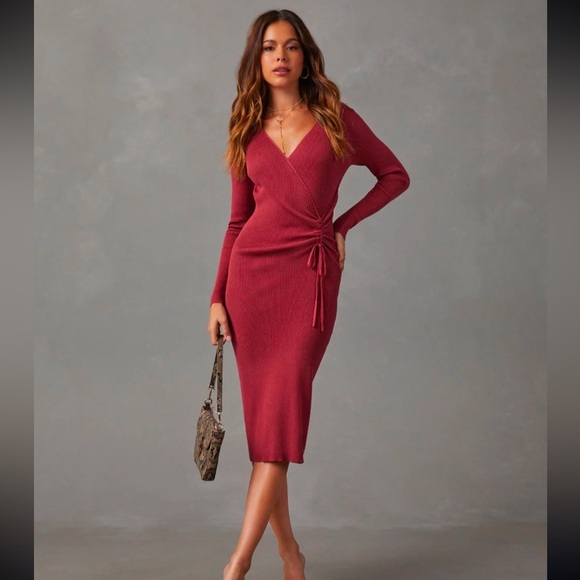 Vici Red Long Sleeve Sheath Dress V-Neck Cocktail - Picture 2 of 2